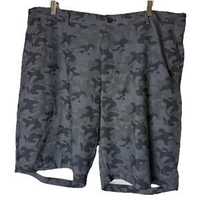 Greg Norman Camo Black Gray Mens Golf Shorts Lightweight‎ Poly Blend Size 42